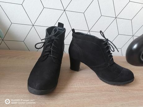 Členkove prechodné čižmy / topánky semišove, deichmann,39