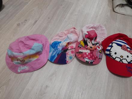 Šiltovky na leto, 122