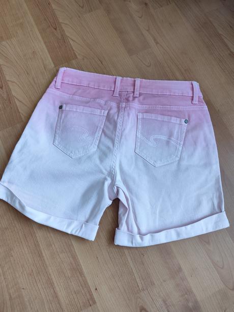 Rifľové šortky, esmara,38