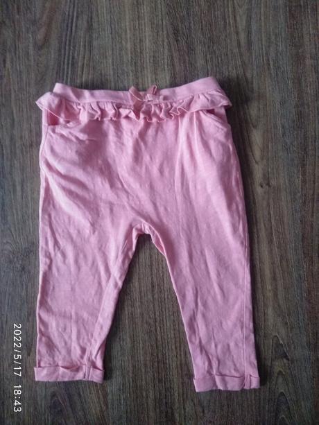 Tenke nohavky s vreckami, 80