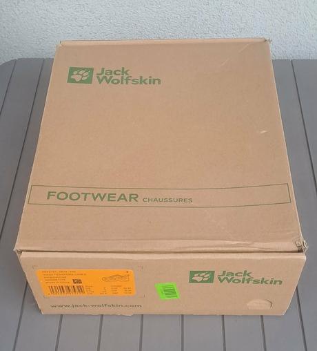 Dievčenská turistická obuv jack wolfskin č.34, jack wolfskin,34