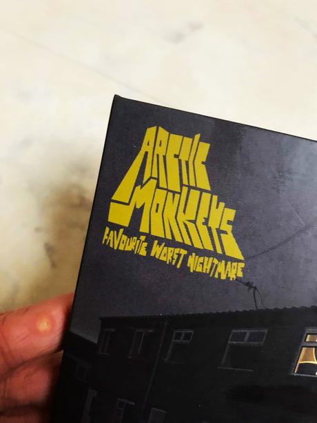 Arctic monkeys/favourite worst nightmare,