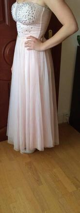 Spolocenske saty, 37