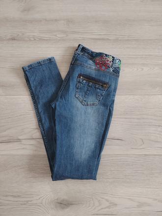 Rifle, desigual,26