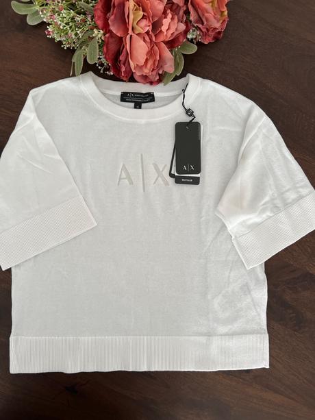 Armani, armani,s