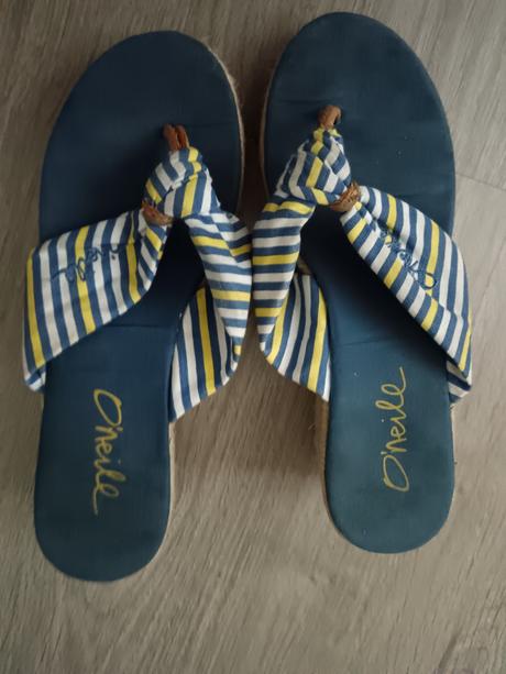 Šľapky na platforme, 36