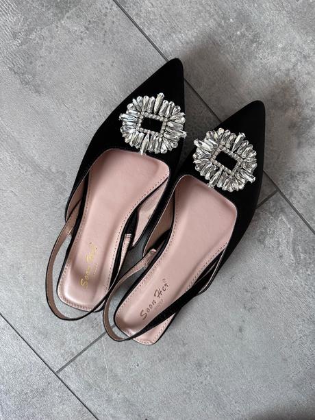 Elegantné balerínky, 38