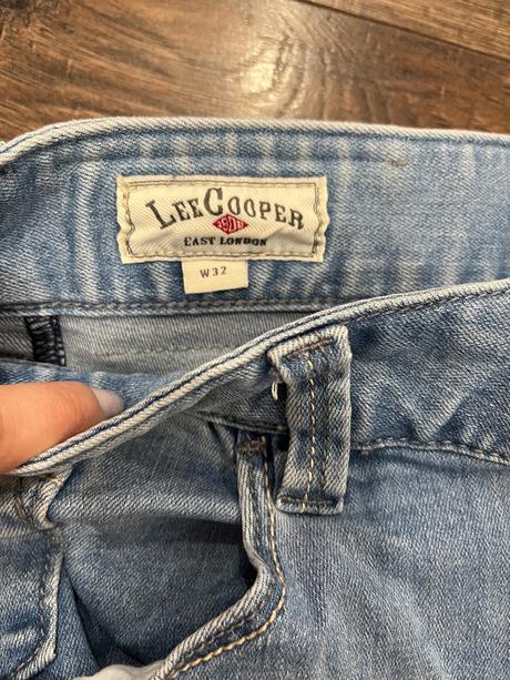 Rifľové kraťasy, lee cooper,32