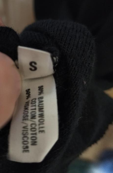 Šaty uschi hampel, s