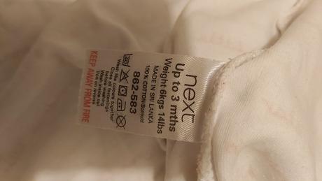 Neutrálny overal farebný text 62, next,62