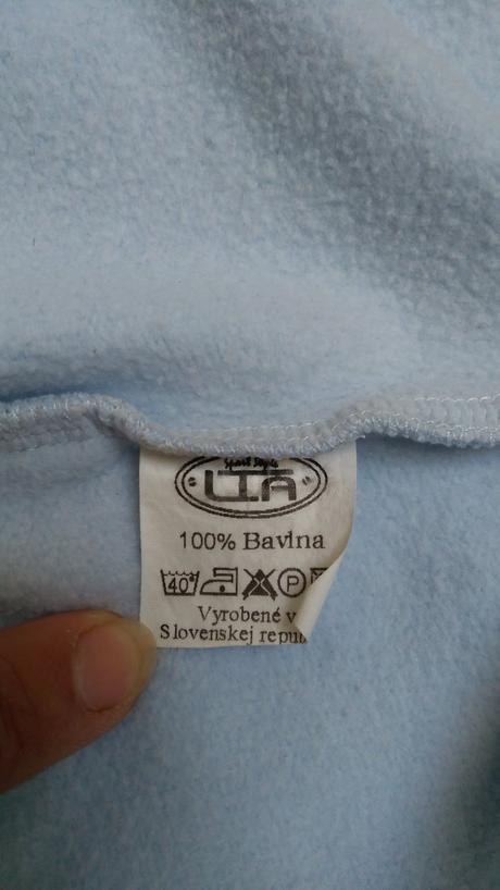 Mikina so žirafou, 86