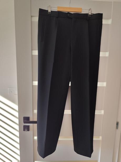 Pánsky oblek s vestou, xl