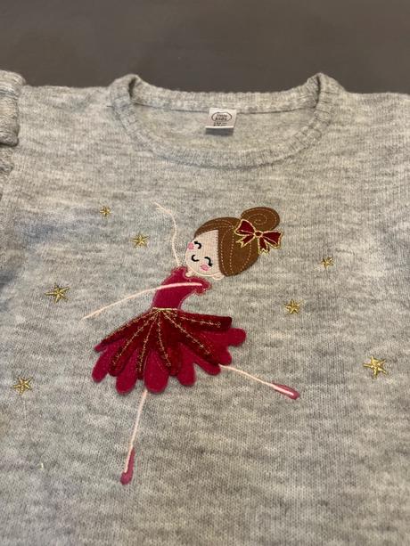 Svetrové šaty, 134