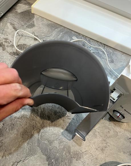 Odšťavovač bosch mes25a0 700w jujce2, bosch