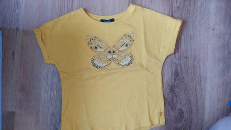 Horcicove tricko s motylom, 104