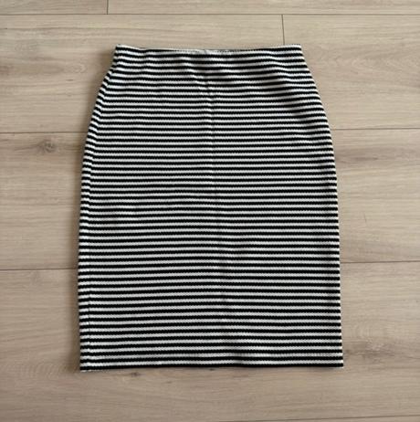 Pasikava sukňa, reserved,s