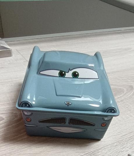 Kamión mc queen a 18ks autíčok, 