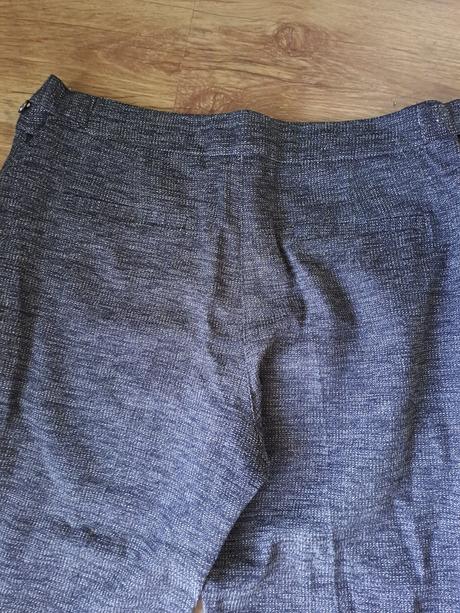 Elegantné 3/4 nohavice, next,42