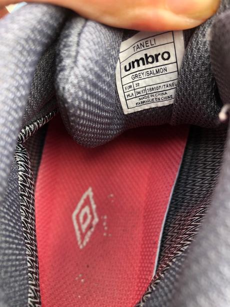 Trekove boty tenisky, umbro,32