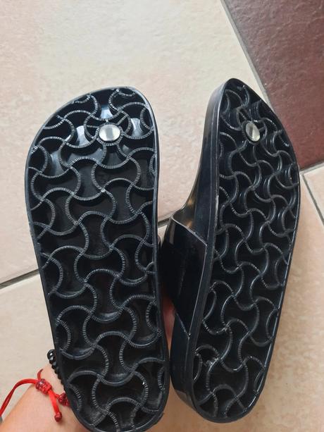 Šlapky zn. buffalo original, 37