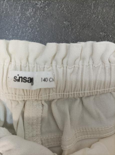 Balík oblečenia č 134/140, 122–134