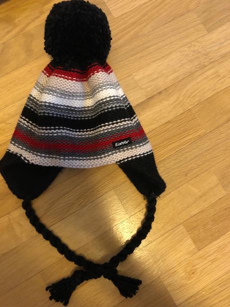 Ciapka zimná eisbär, <50