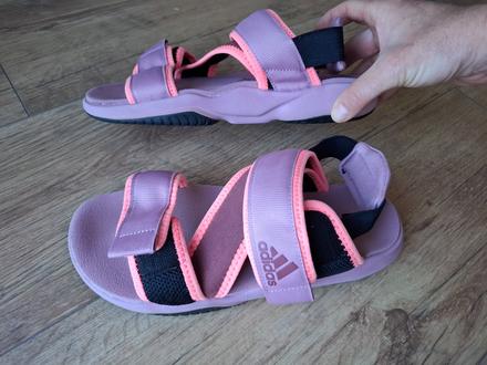 Športové sandále, adidas,38
