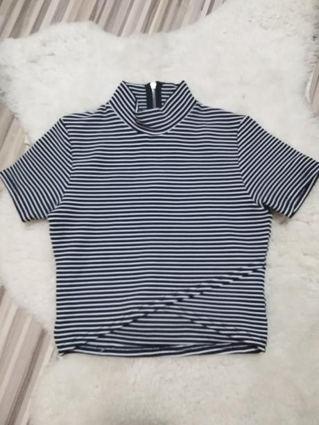 Crop top, atmosphere,s