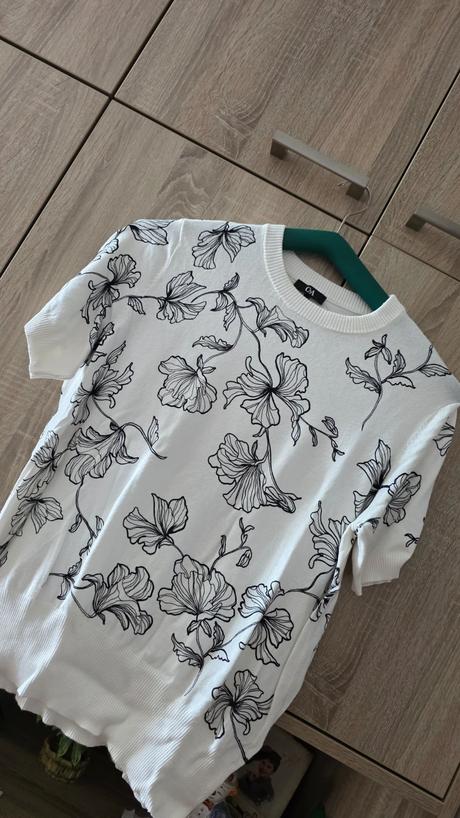 Pulovrik damsjy xl zn.c&a, c&a,xl