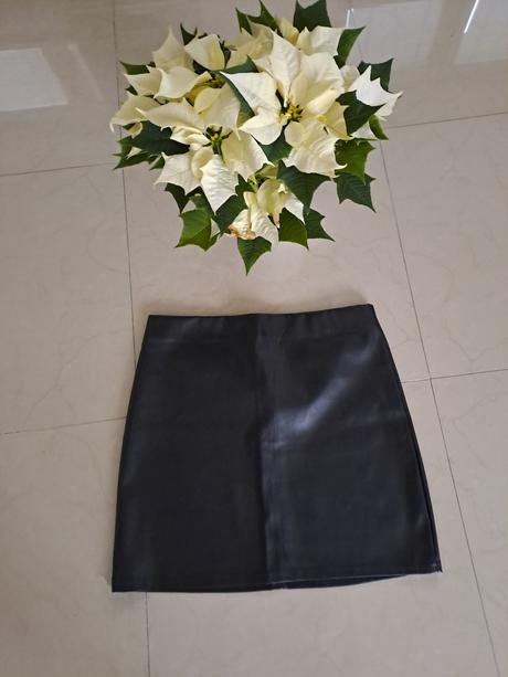 Super sukňa, gate,42