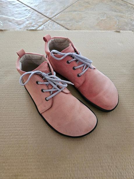 Be lenka icon pink 39, be lenka,39