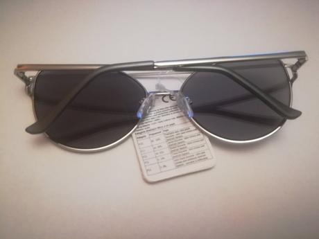 Okuliare zn. avon, avon