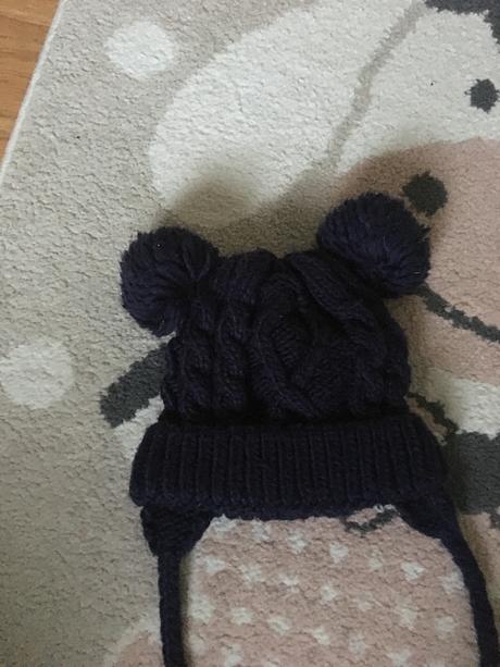 Tepla capica, reserved,98