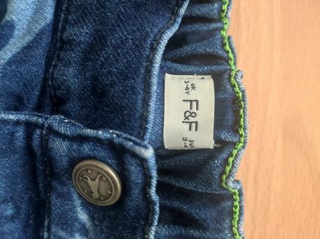 Kraťasy veľkosť 104, f&f,104