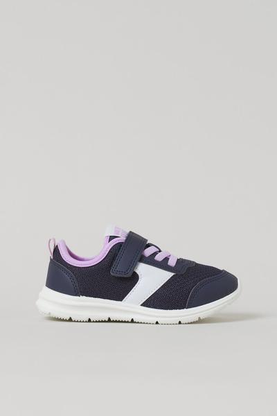 Skúsenosti s dievčenskými teniskami z Hm