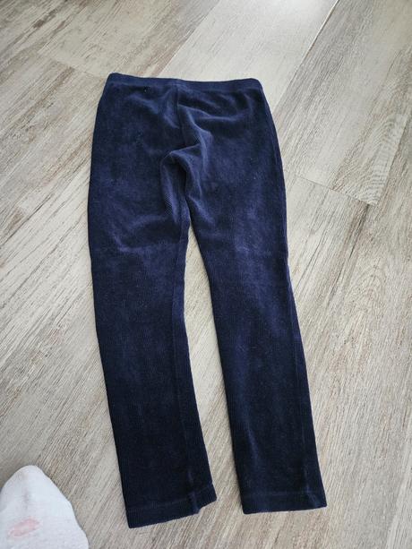 Rebrovane nohavice, f&f,110