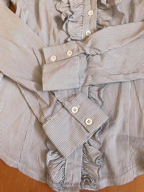 Elegantná košeľa s volanikmi, s