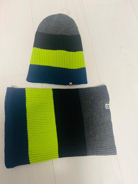 Čiapka + nákrčník, reserved,140