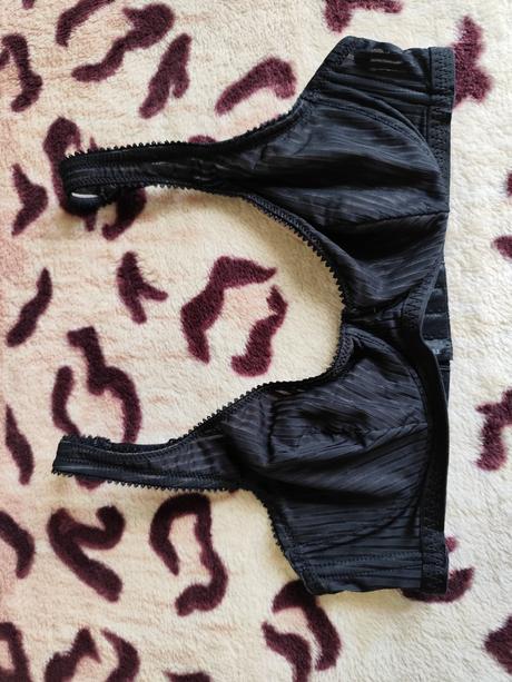 Čierna podprsenka tezenis veľ.80c, tezenis,80c