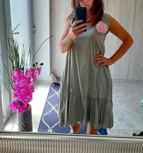 Oversize šaty s kvetom,