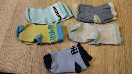 5x ponožky 20-22 cena spolu, 20