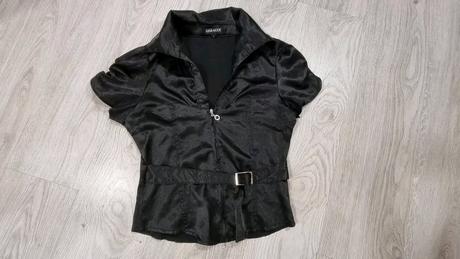 Saténová bluzka s osobným opaskom, m