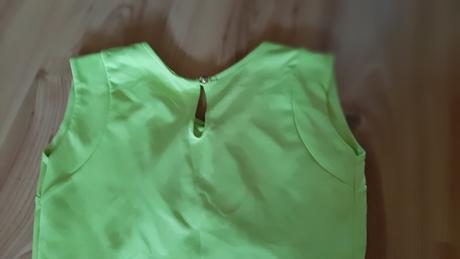 Krikľavý top alebo tričko, s