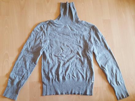 Sivy rolak, street one,m