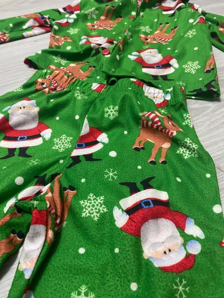 Vianocne pyzamo 86, 86