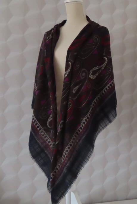 Veľká vzorovaná šatka do krku, xl