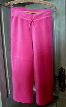 Velúrové tepláčiky veľ.104/110, disney,110