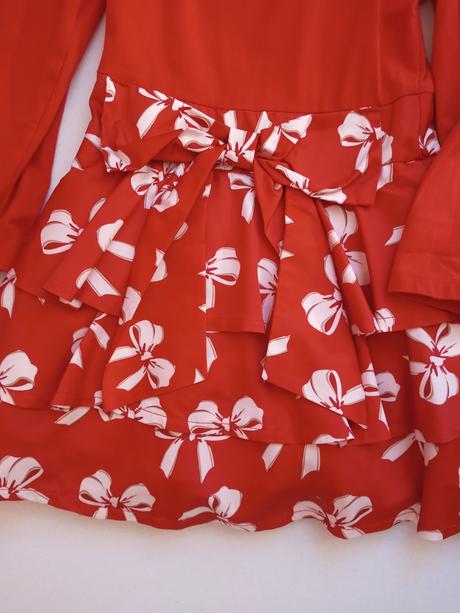 Luxusné šaty a dee, č. 128, 122