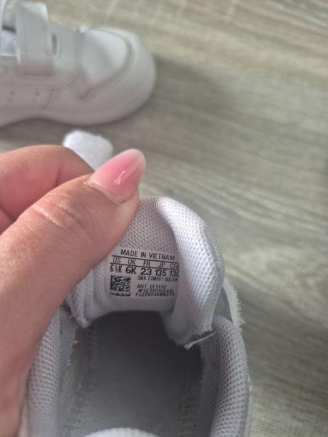 Botasky adidas, adidas,23