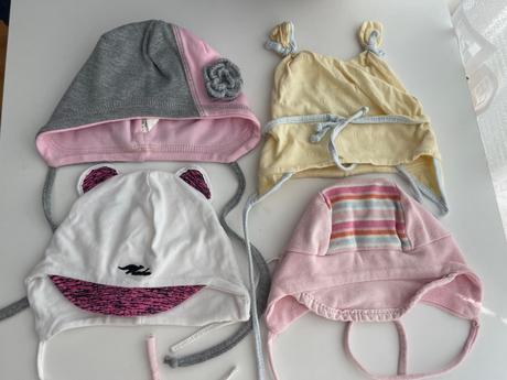 Dievčenské čiapky, 